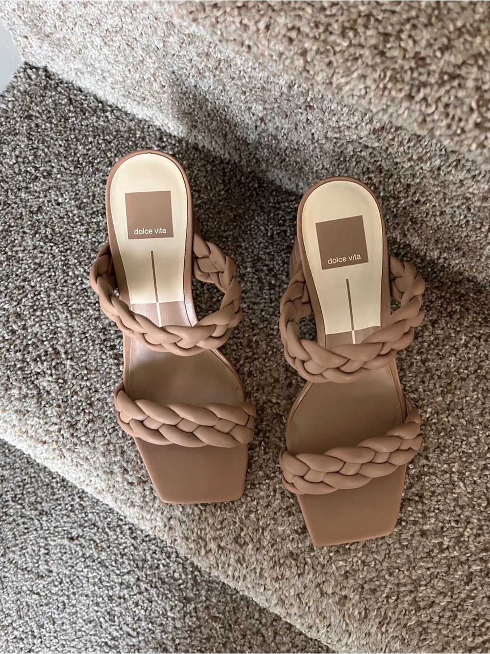 DOLCE VITA Braided Straps Sandals
Color Cafe Stella
Size 7.5
3 inch heel - Picture 3 of 13